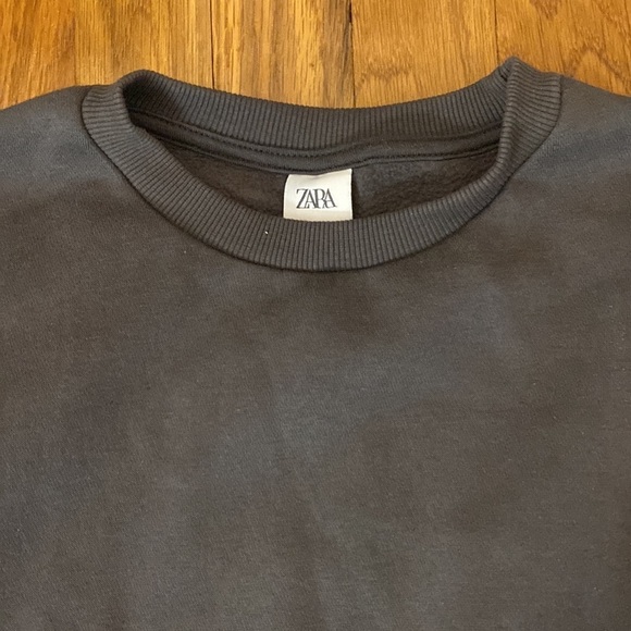 Zara Girls Gray Sweatshirt Size 11-12 - Picture 4 of 7